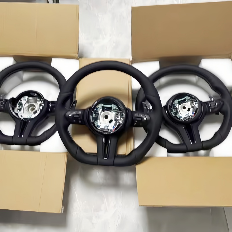 Кожаный чехол на руль для BMW  – обзор и цена Tech Car Accessories
